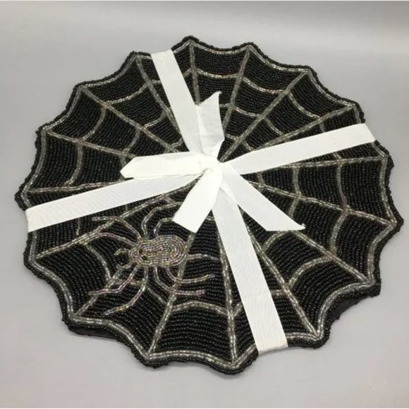 x4 Nicole Miller Halloween Silver Spider Beaded Placemat Set Spiderweb Black 15" - Picture 8 of 8